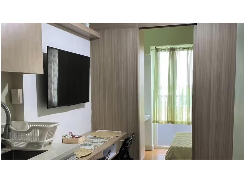 Cade, Grace Residences Tower 4 5th Flr