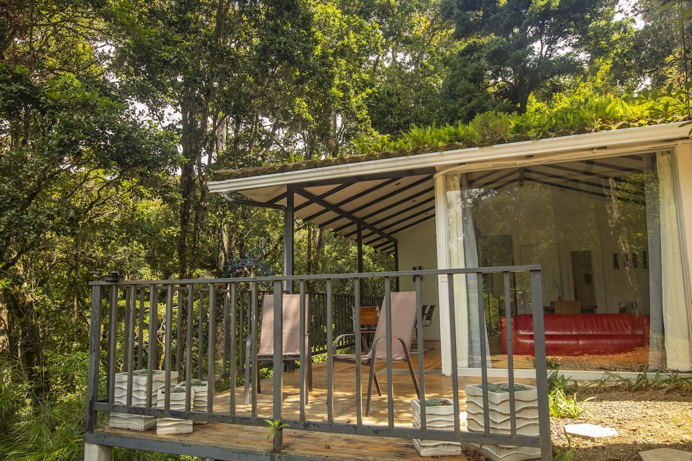 Dantica Cloud Forest Lodge