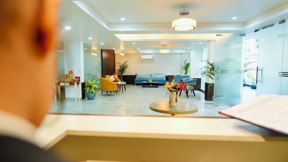 CORPORATE STAYS - GOLF COURSE