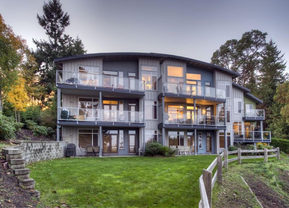 Parksville Vacations - Tanglewood Beach Homes - Property Image 4