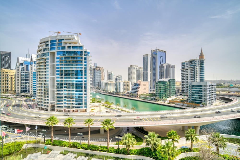 Marina View w Beach Access Apt in Address JBR