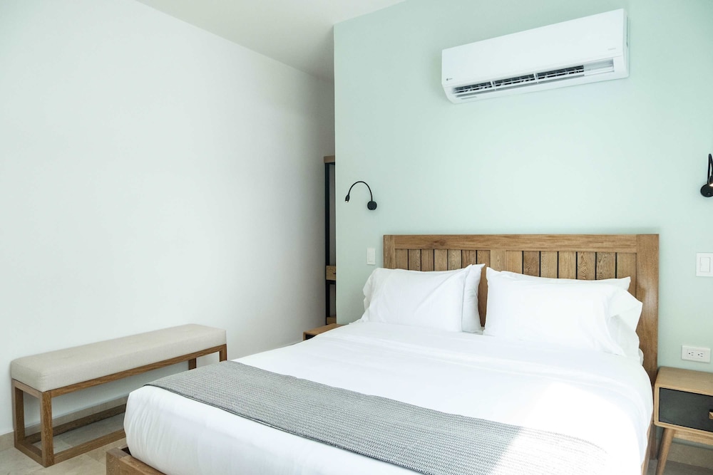 w Trendy 2BR in the Heart of Bocagrande
