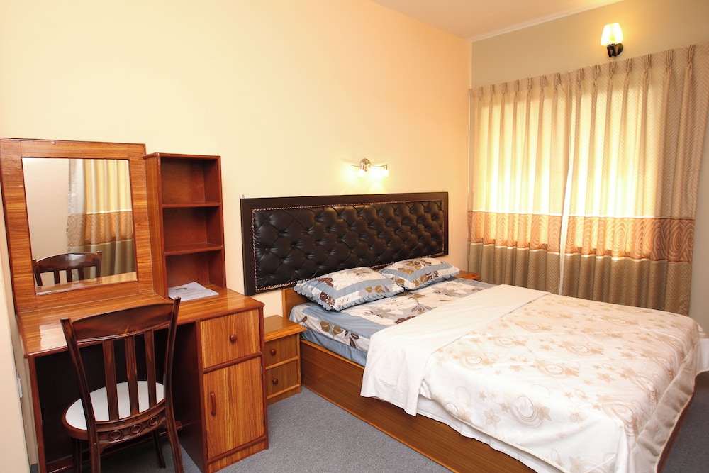 Photo 9