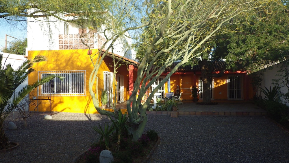 Central Bed & Breakfast