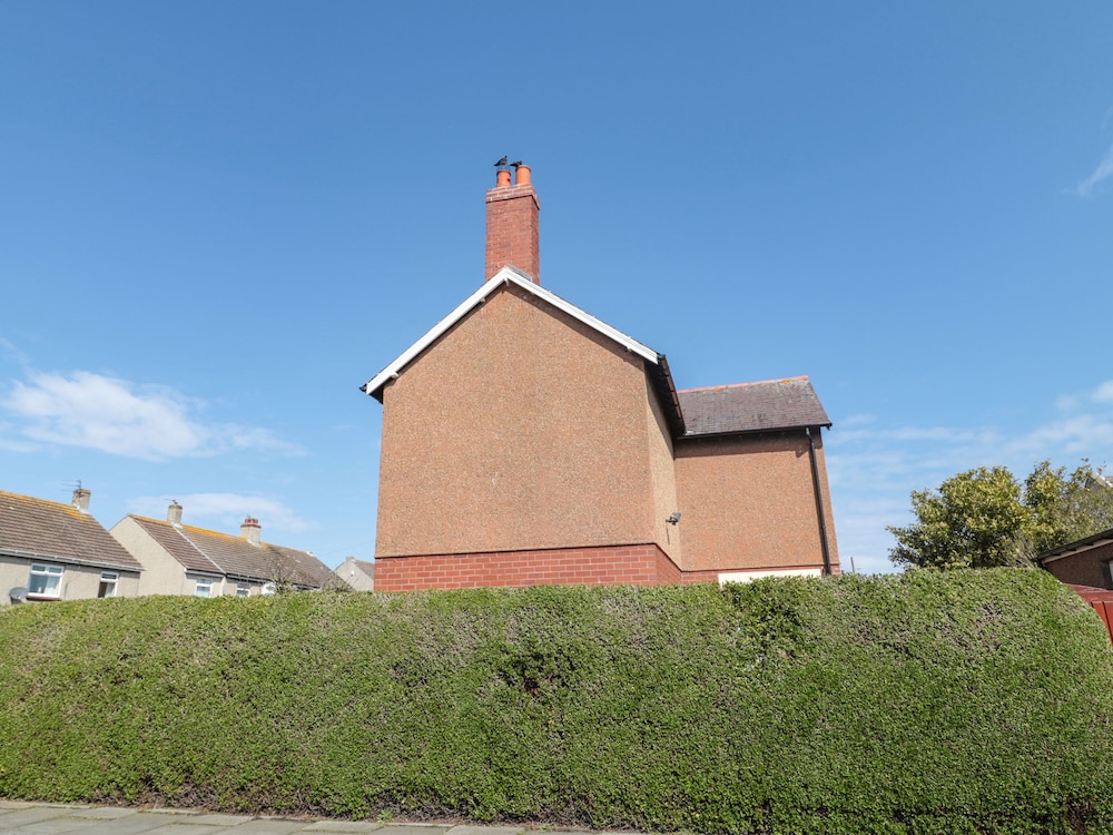 Bisley House