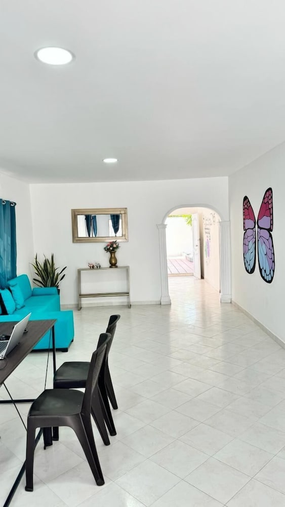 Marbar Cartagena Hostel