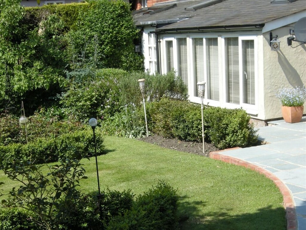 Motts Cottage