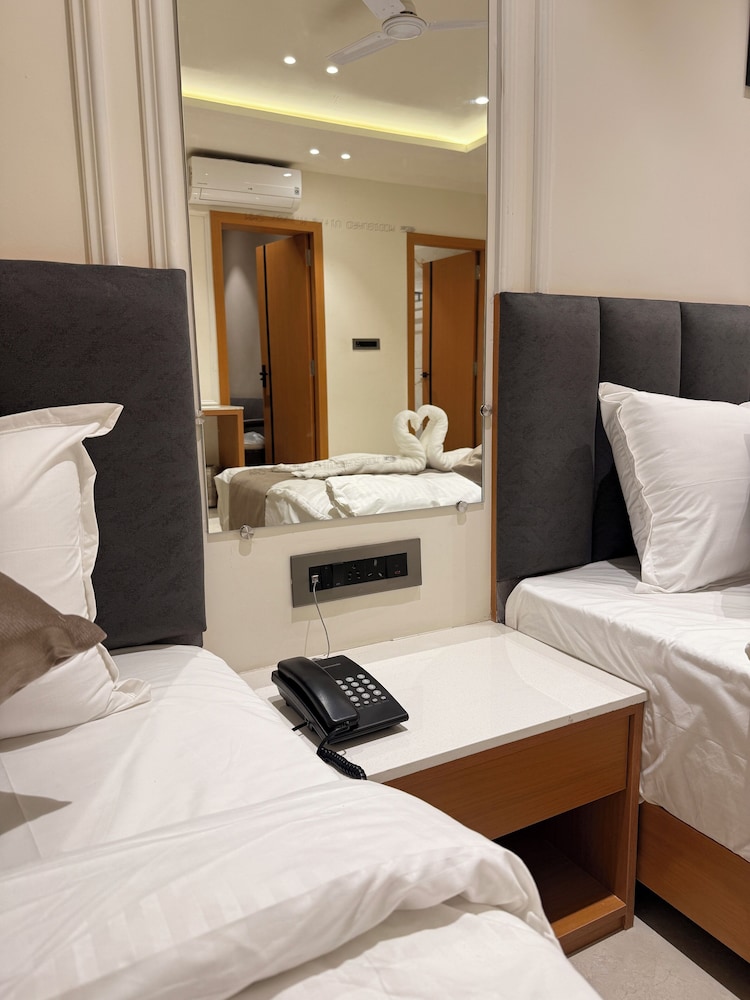 Hotel vimlayatan