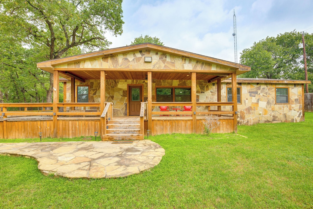 Deck & Fire Pit: Unique Pottsboro Haven view 3