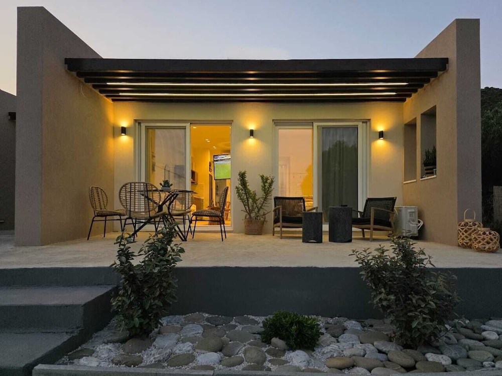 JM Dēos Suites
