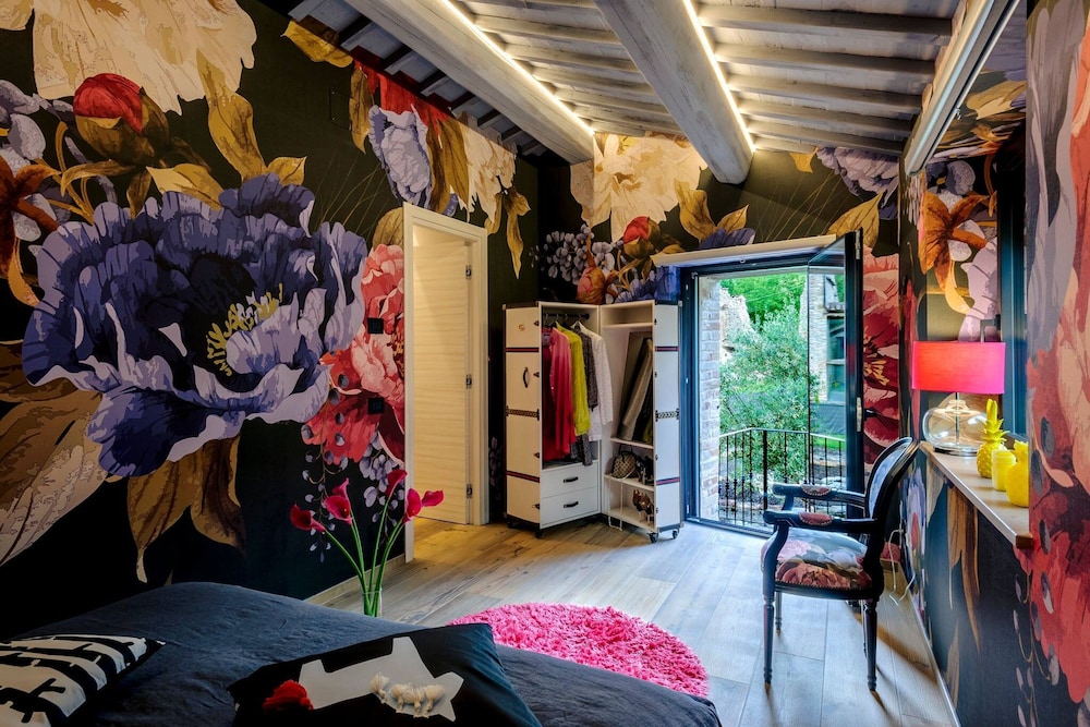 Casalino Galassi 4 2 by Marche Holiday Villas