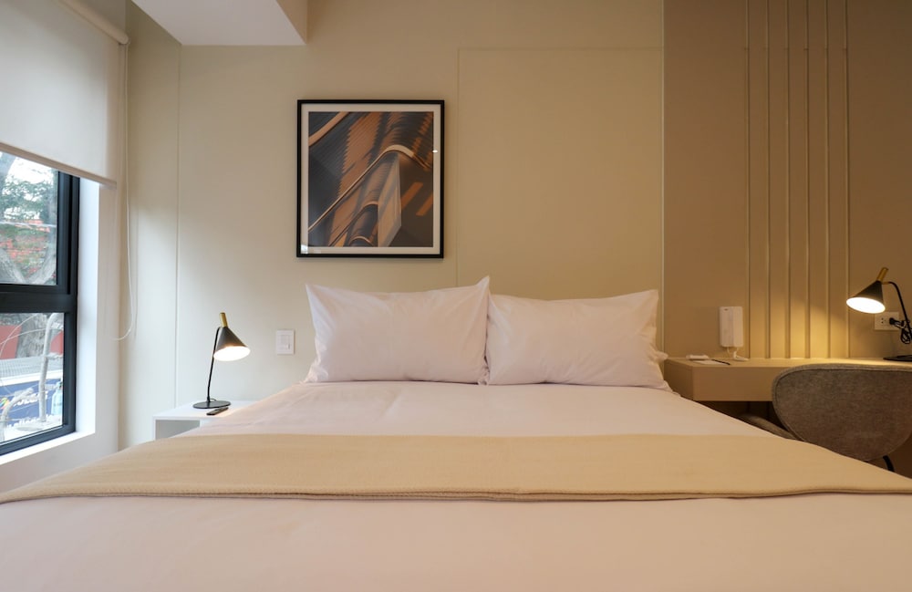 Cozy 2BR With Incredible Balcony in Miraflores