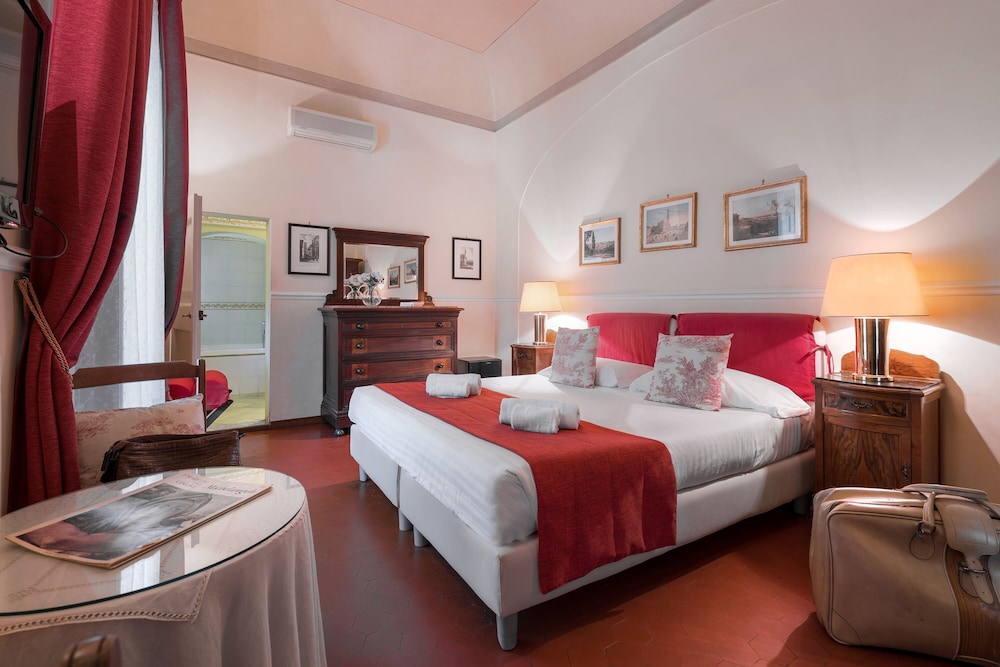 Ape Rosa Relais