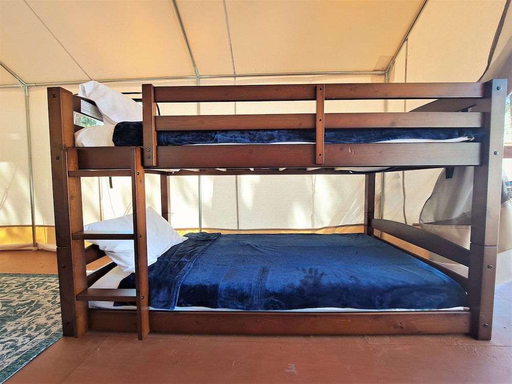 Wildhaven Yosemite Glamping 16