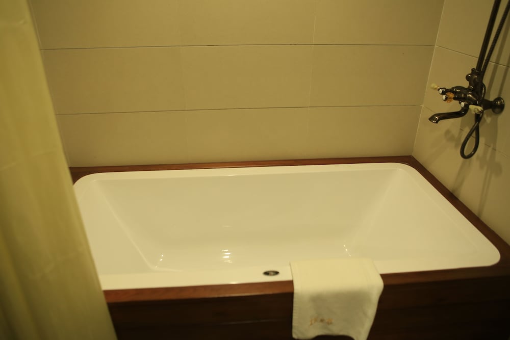 Photo 52