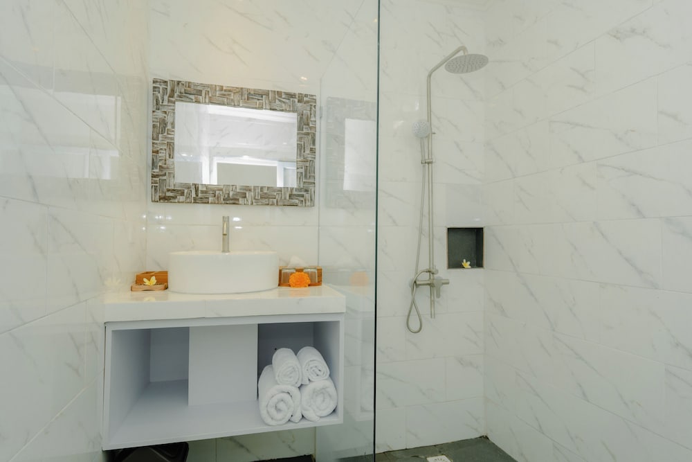 Kelingking Paradise Suites Villa