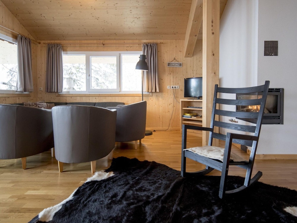 Amazing Chalet With Whirlpool