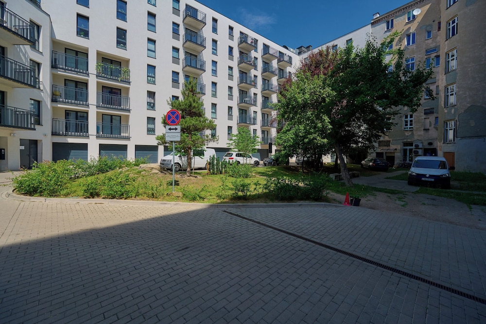 Apartment Benedykta Polaka by Renters view 5