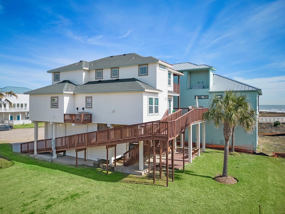 Starlight Oasis by Ryson Vacation Rentals