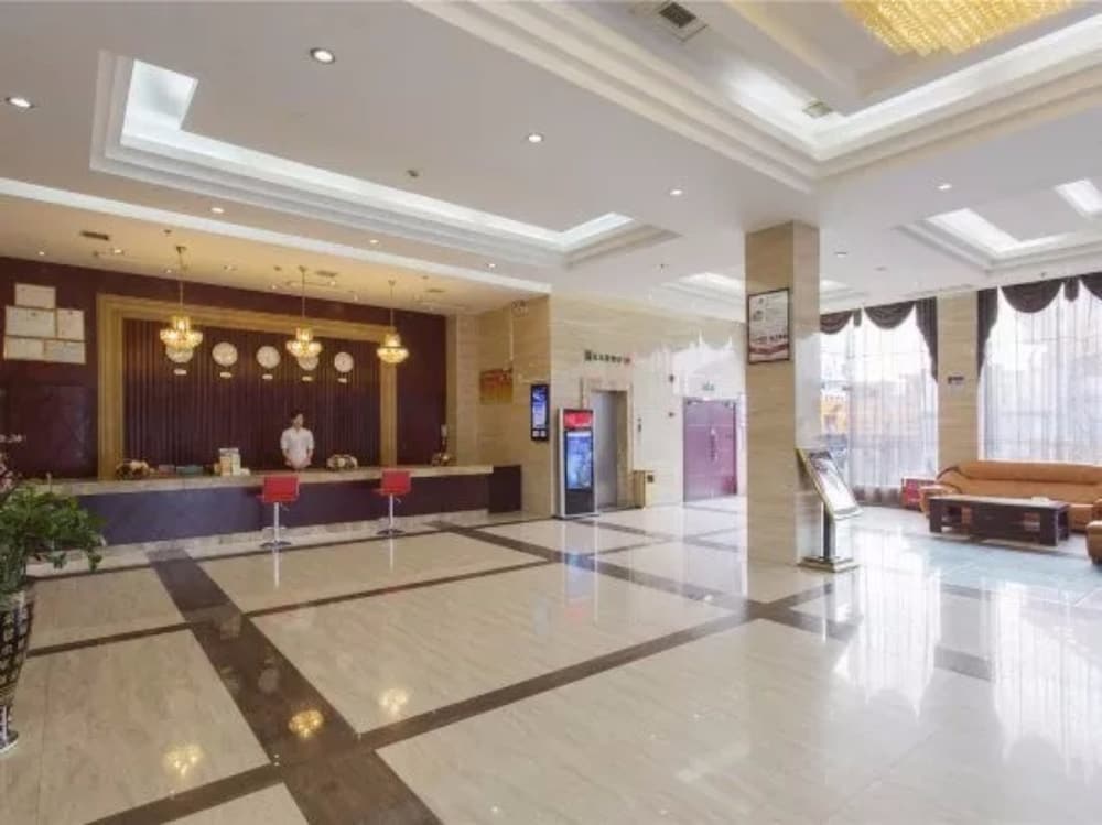 Kaiserdom Changsha South Station