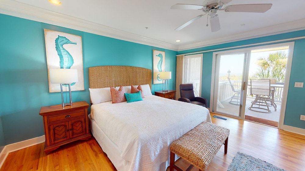 1711-A Strand Avenue by Tybee Vacation Rentals