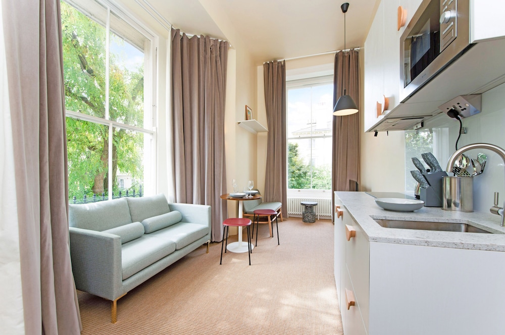 Superb Studio Apartment With Garden Views Near Camden