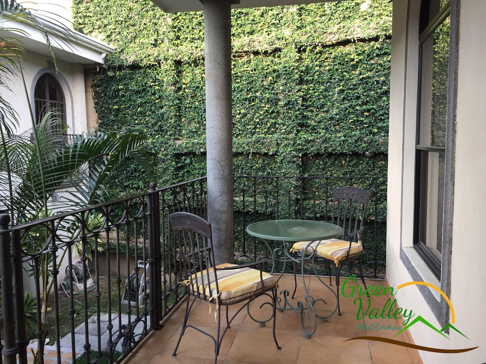 Green Valley Hotel Boutique