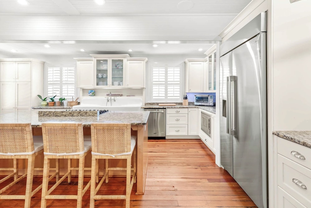 Cake by the Ocean Tybee Vacation Rentals