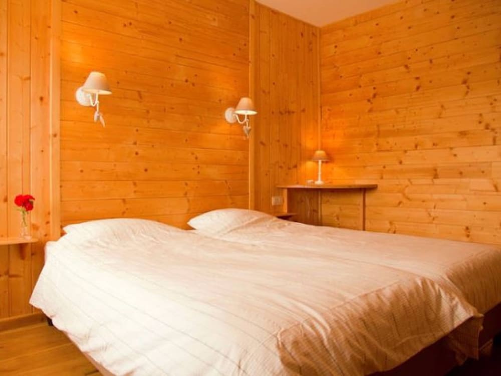 Luxurious, Spacious Villa With Sauna Located Next to a Castle view 5