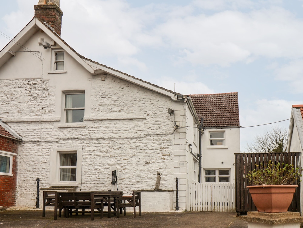 Manor Farmhouse
