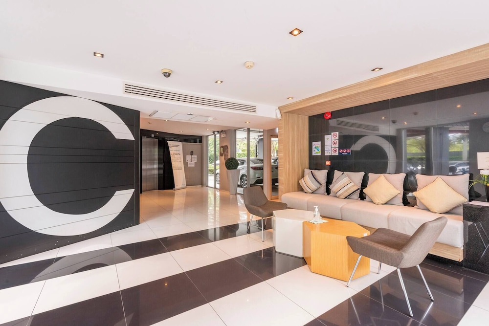 Condo Resort BTS Punnawithi Bill Included