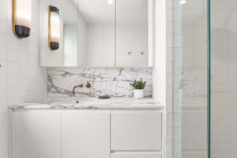 Boutique 2-bed With Stunning Sydney Harbour Views