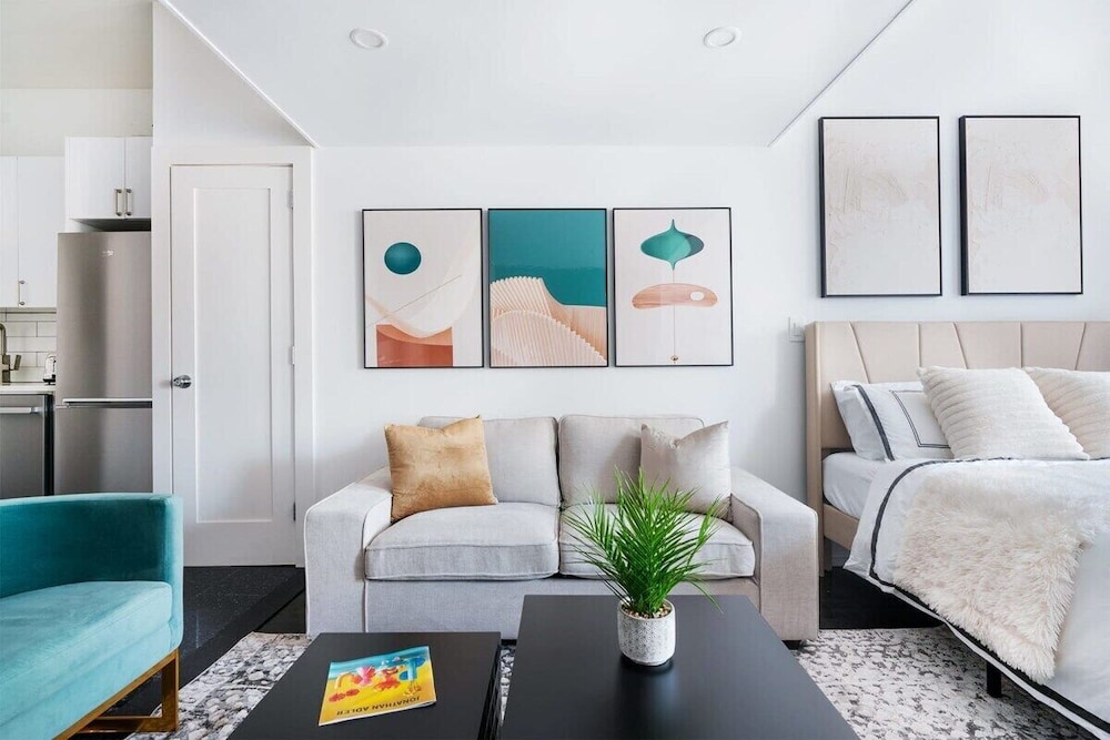 444 Midtown Apartments