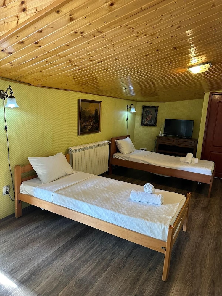 Odelia hostel