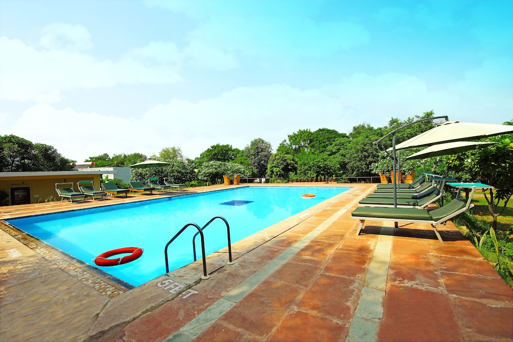 “ The Pugmark “ – A Wildlife Resort”