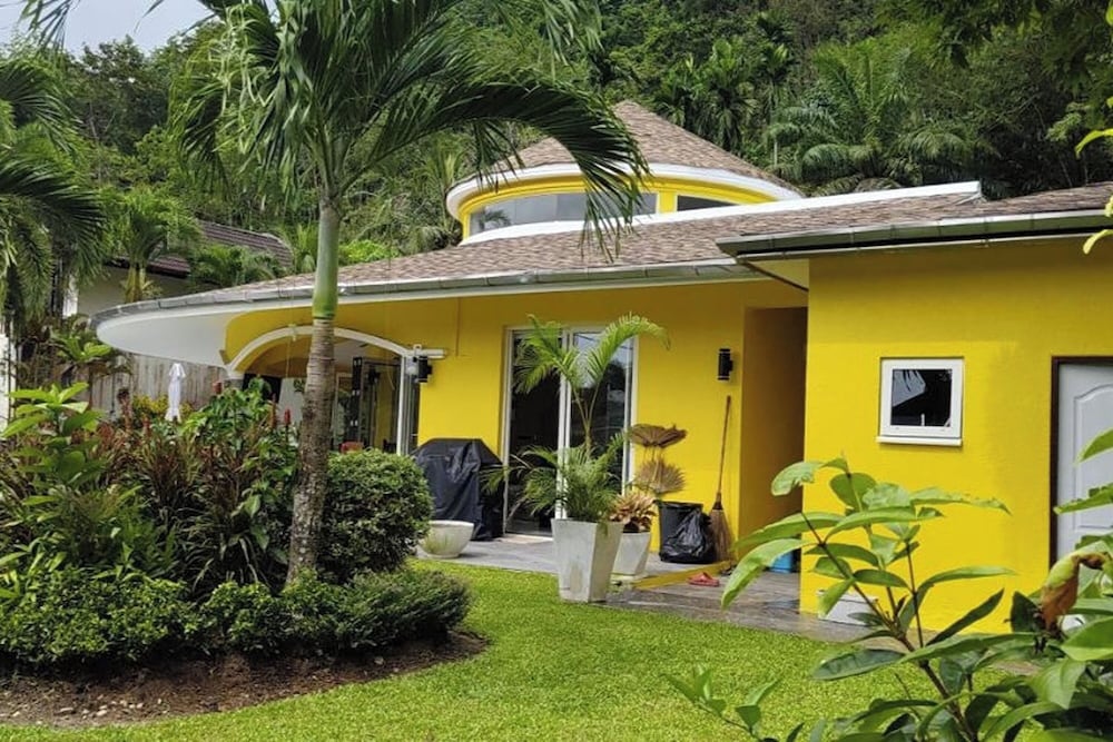 Namo Pool Villa Phuket