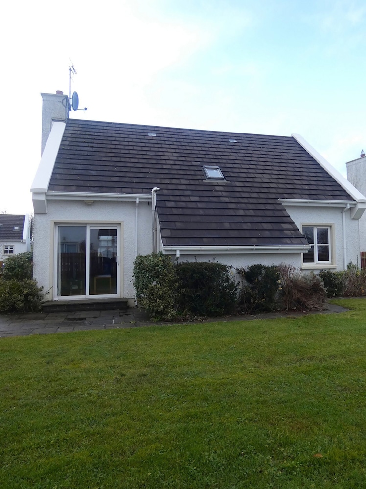 Seaspray beach house view 5