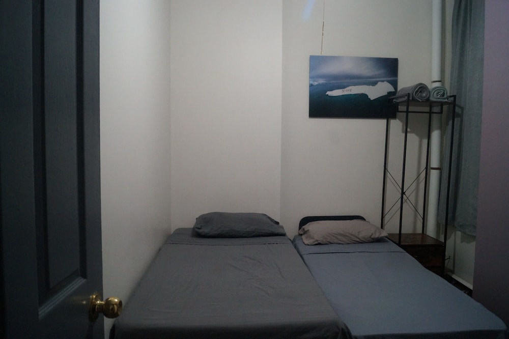 The Macaw Guesthouse