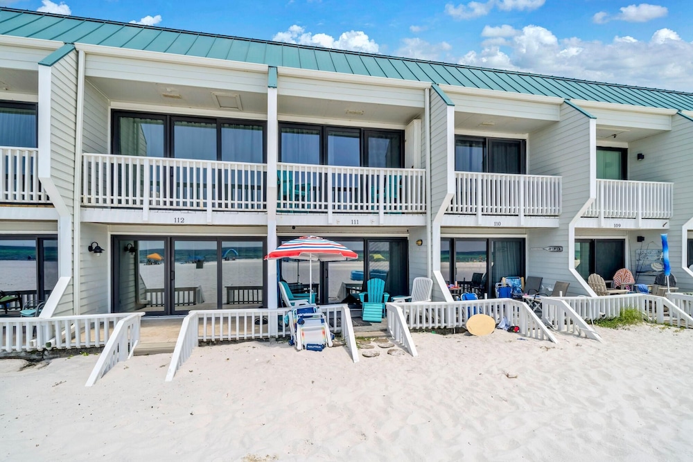 Pirate Cove Villas #111