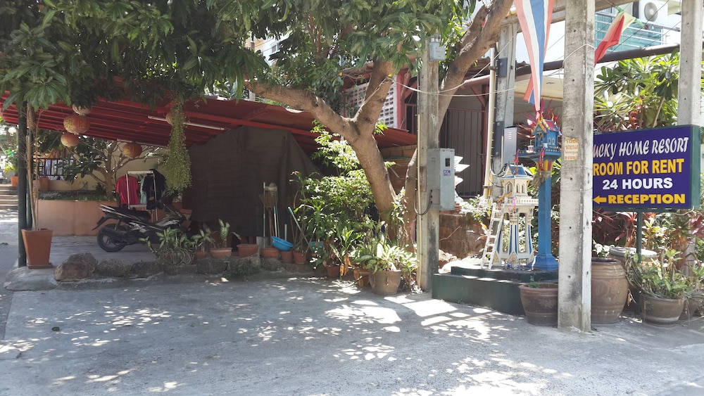 Lucky Home Resort