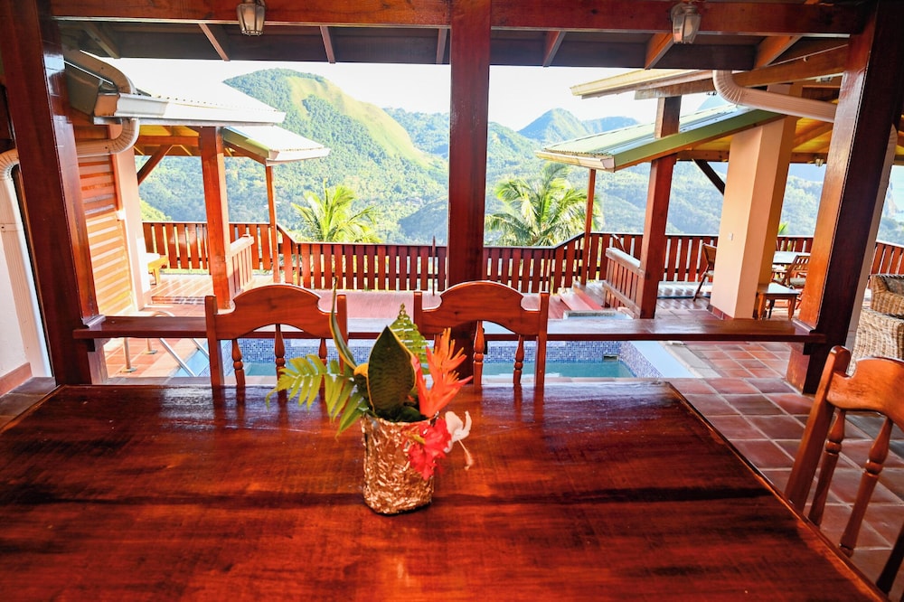Piton Villa Deck