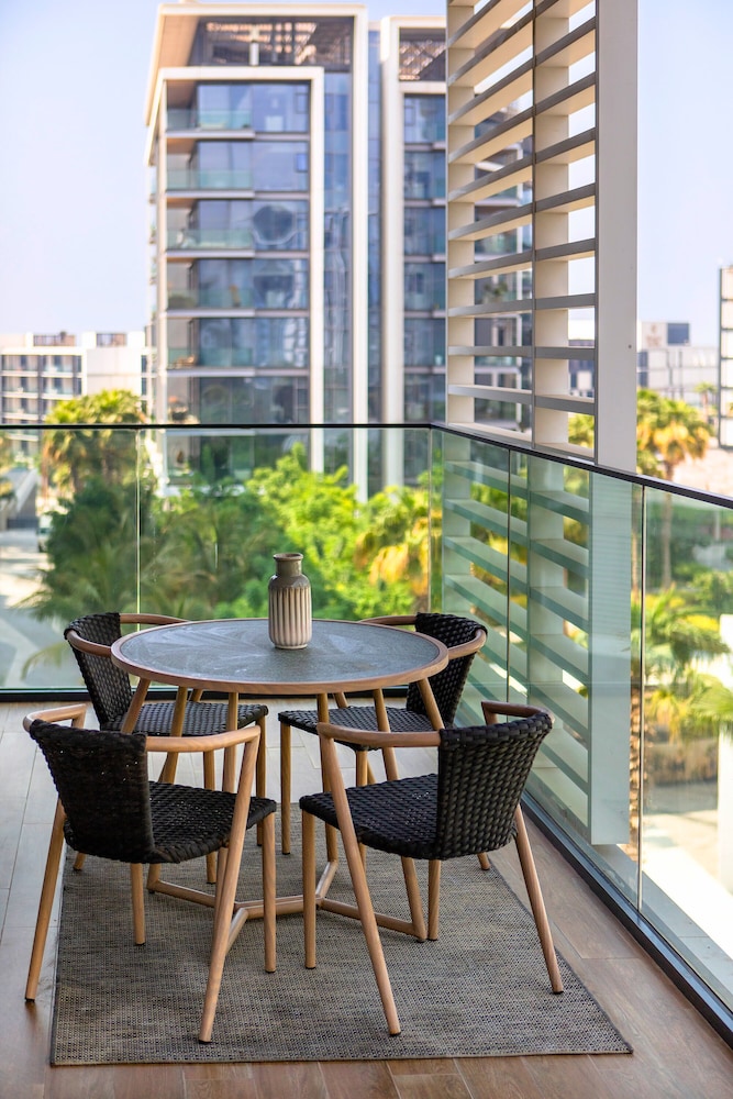 Luxury 3bdr on Bluewaters island