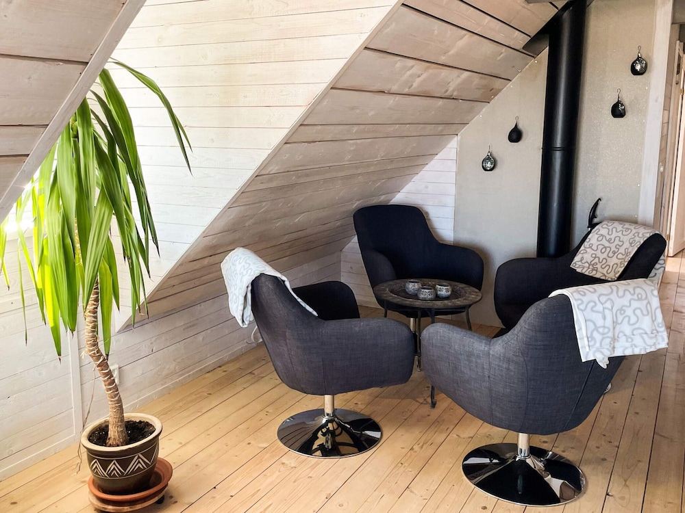 4 Star Holiday Home in Drottningskar
