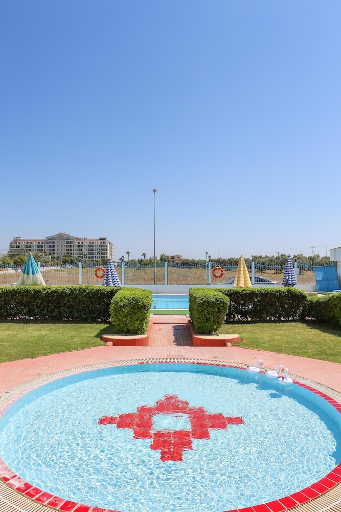 Sunset Village Apart Otel - Image 55