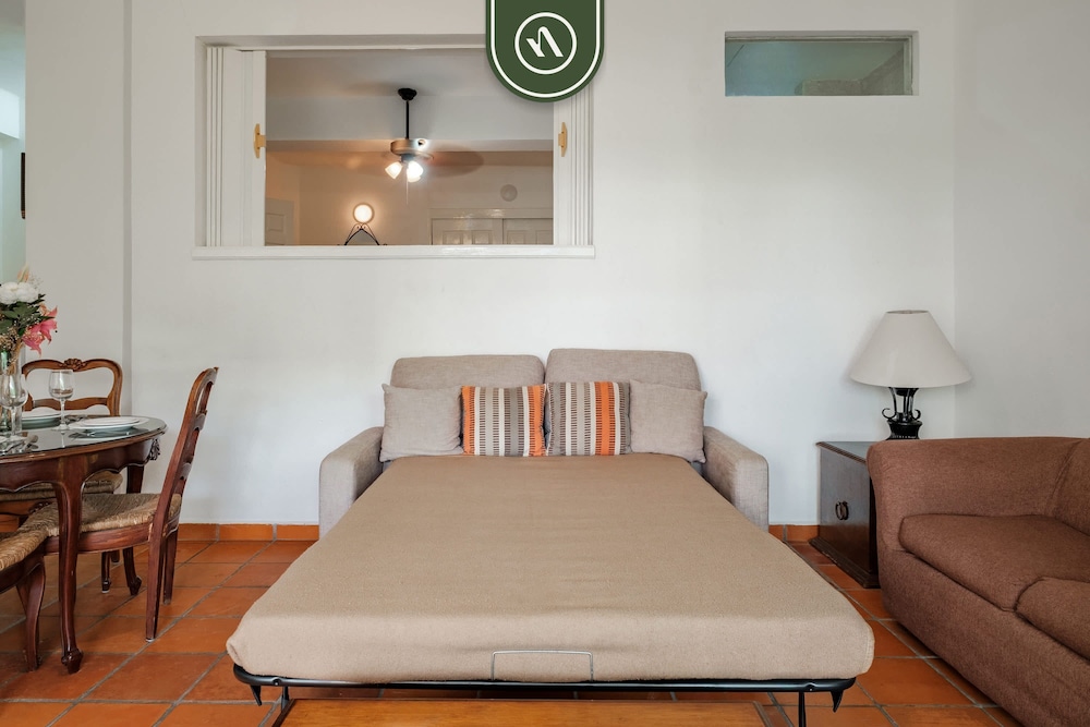 One Beach Street 310 C