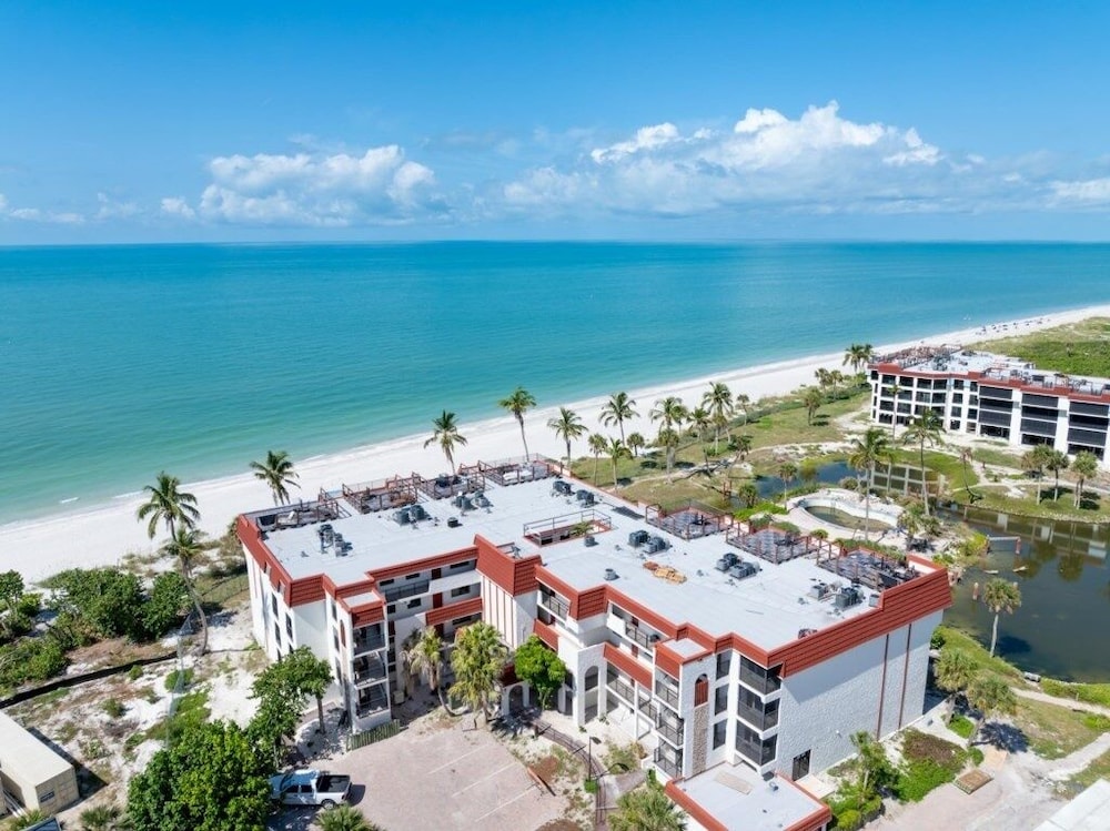 Pointe Santo A45 2 Bedroom Condo