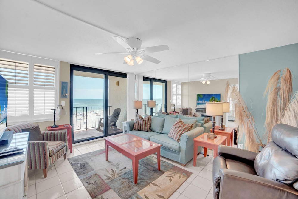 Gulf House 401