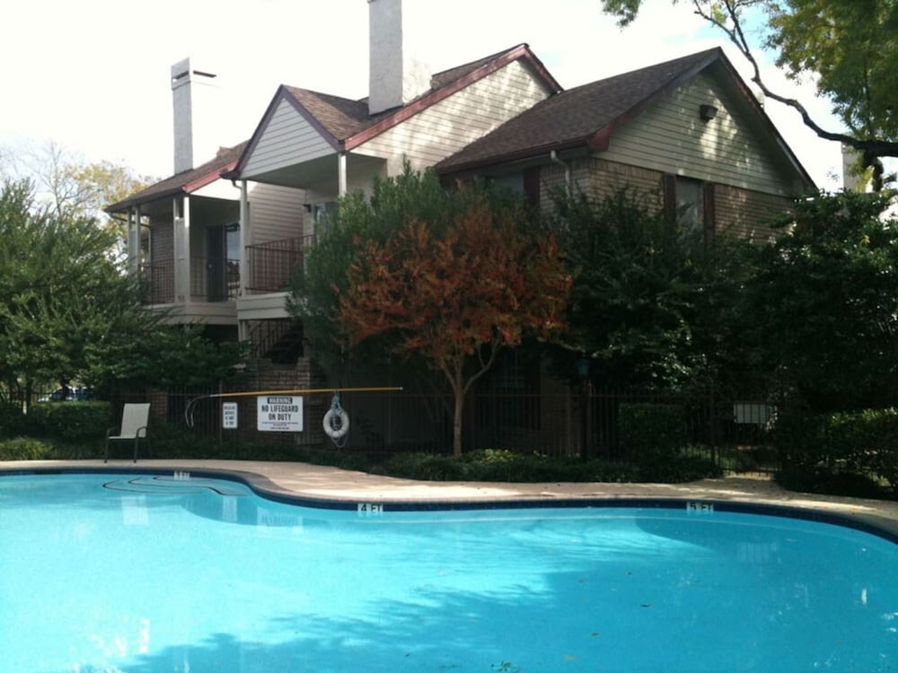 Quiet Stylish Retreat - Near NRG at TX MED Cntr