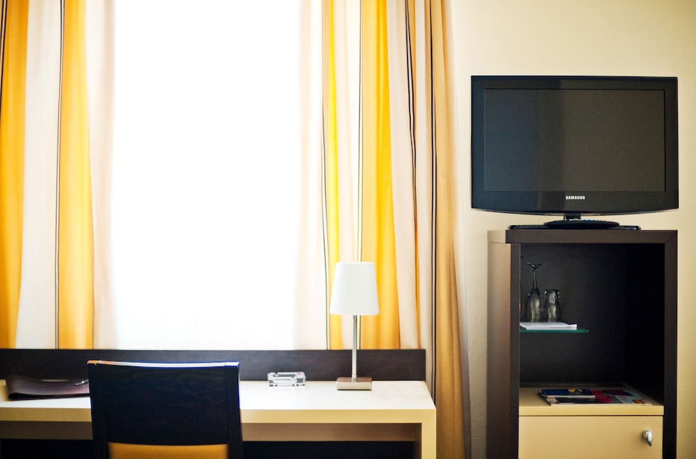 Frankfurt Vacations - Bristol Hotel Frankfurt - Property Image 59