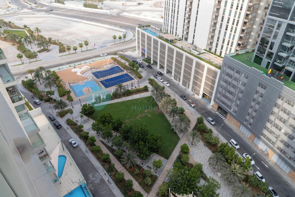 Bloomfields Grandeur 2BR Suite AlReem